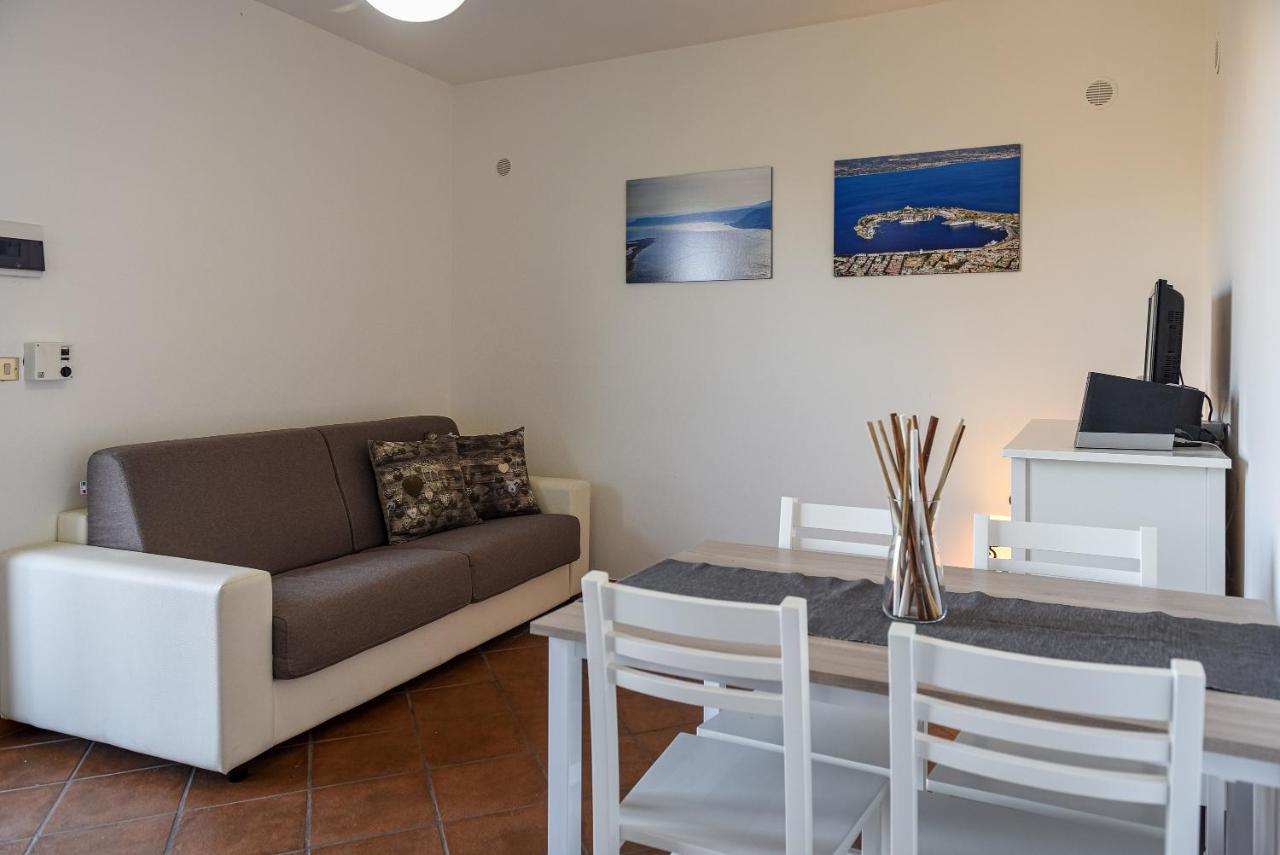 Marachia Apartment Savoca Exterior foto